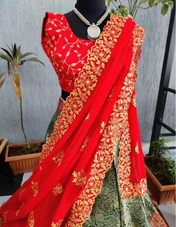 ABHISARIKA VOGUISH Embroidered Banarsi Women Lehenga - Free Size, Semi Stitched, Pack of 1